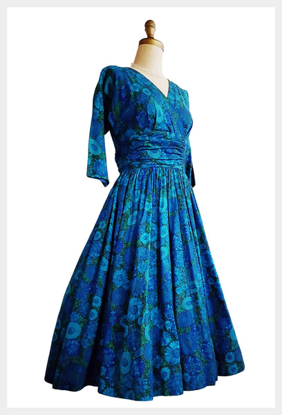 1950s blue floral cotton full skirt dress size medium