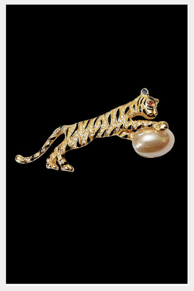 1980s vintage circus tiger statement brooch | large 3.5" enamel and rhinestone tiger pin
