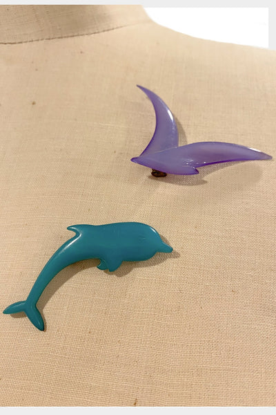 1970s/80s lucite Buch and Deichmann, Denmark seagull and dolphin minimalist vintage scatter pin set