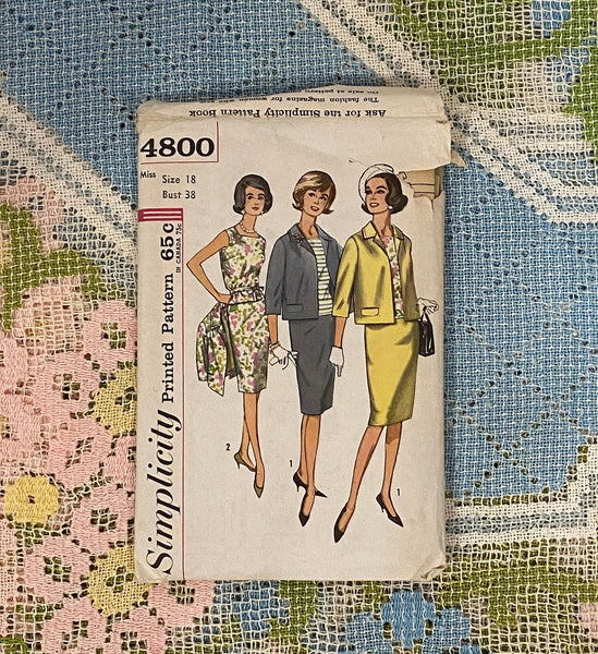 1960s Suit Sewing Pattern: Simplicity 4800, Bust 38, Size 18