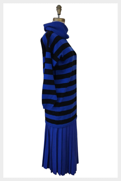80s Sweater Skirt Set | Blue Black Striped Acrylic, Medium