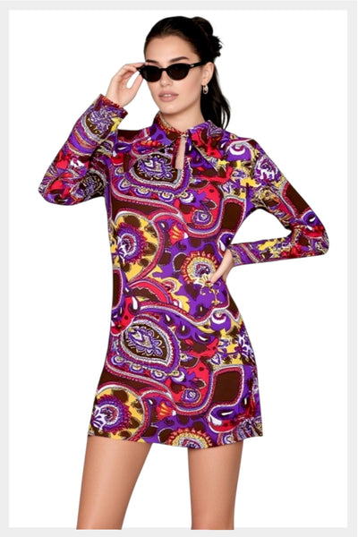 1970s MOD psychedelic mini dress with pointed collar | small