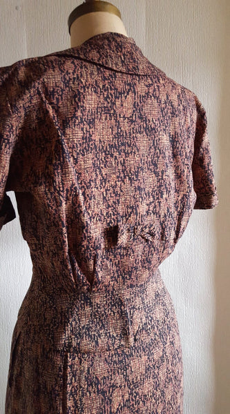 1950s Lora Lenox Novelty Print Sculptured Charm Dress Set