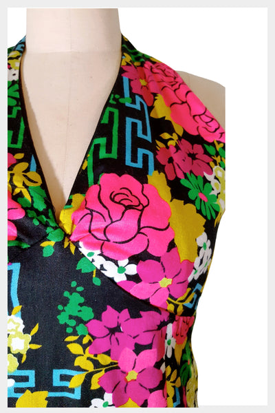 Modern garden art | vintage 1970s maxi | 70s floral halter dress