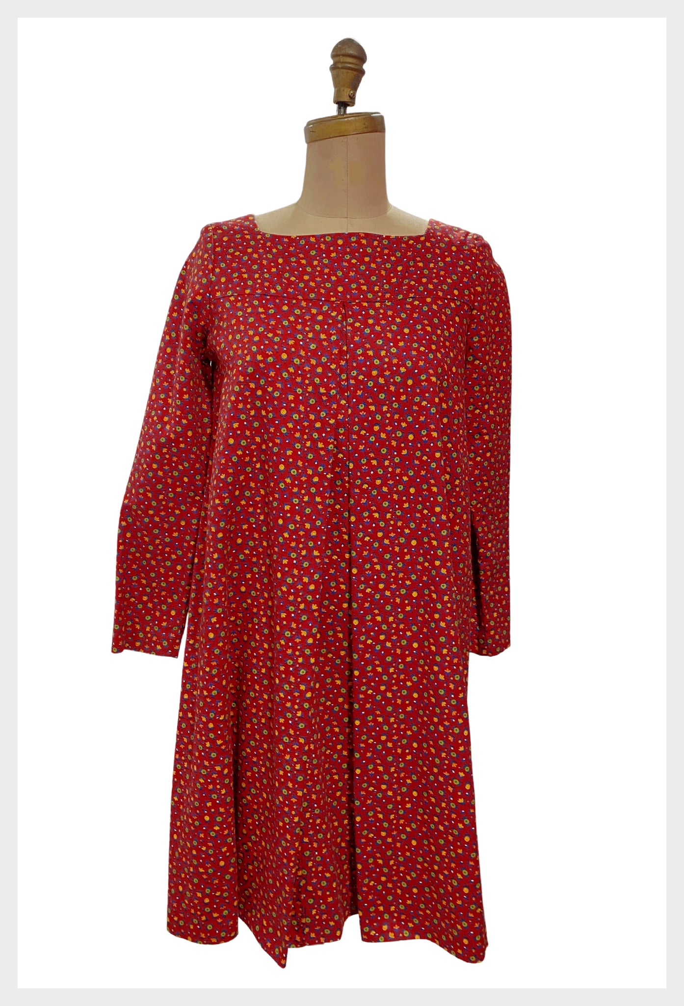1970s red calico smock prairie floral print dress | size small - medium