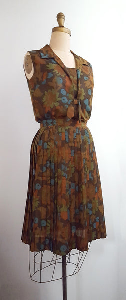 Fall foliage | 1960s blouse and skirt set