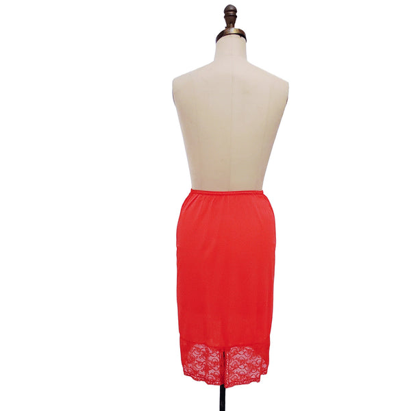 1960s Val Mode nylon and lace red coral fuchsia half slip | small