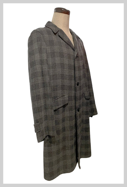Vintage 1960s Craft Sportswear of Canada Plaid Mens charcoal & black top coat | Size 40