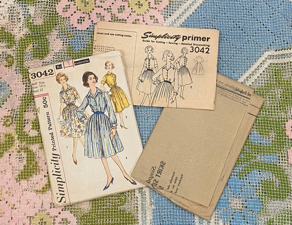 1950s Simplicity sewing pattern 3042 for 50s women’s shirtdress half size slenderette  | Bust 37 vintage size 16 1/2 | UNCUT Factory Folded